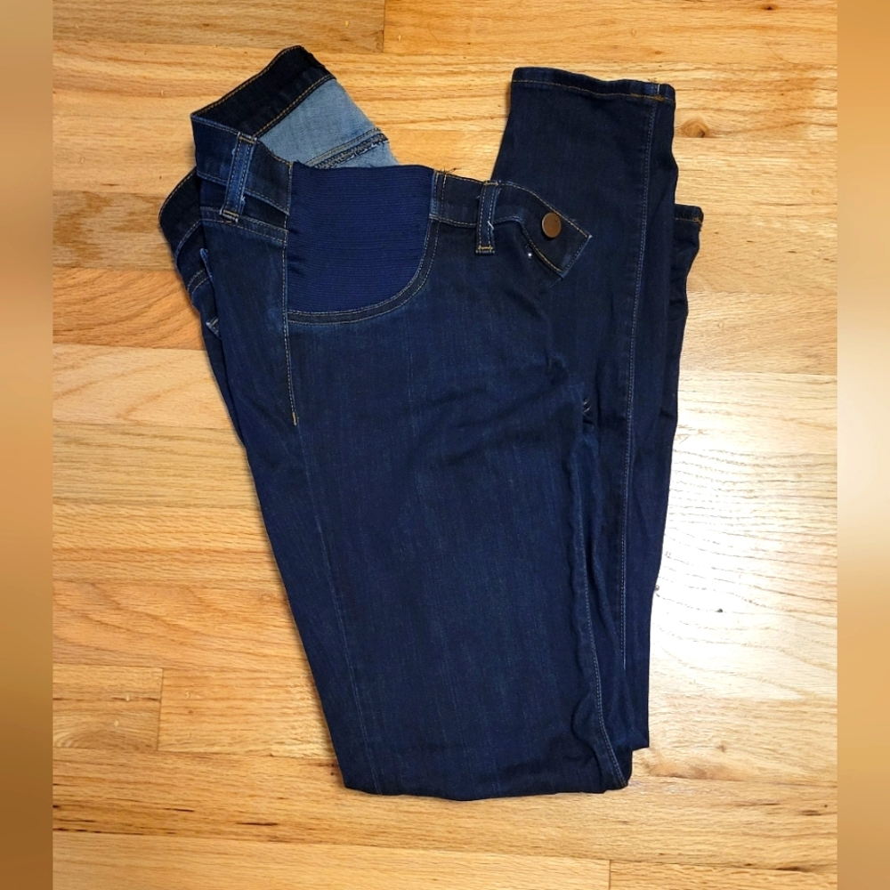 Jbrand maternity jeans size 28